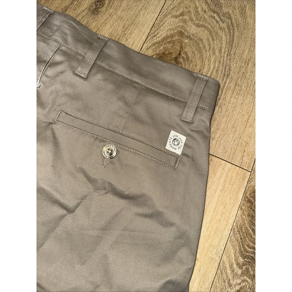 Free Planet Men's Stretch Chino Shorts‎ Preppy Desert Taupe Size 28 NEW